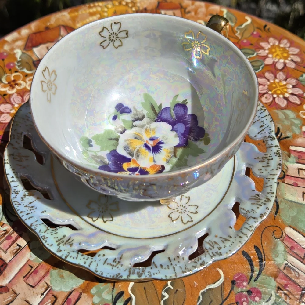 Vntg Lusterware‎ Footed Cup Pierced Saucer Gold trim B. P. Import Japan ART DECO